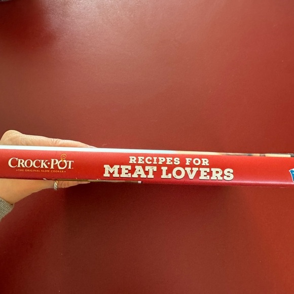 NWT Crockpot Meat Lovers Recipes - Picture 3 of 4